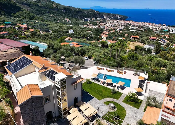 Vila Rentals- Kalisa *