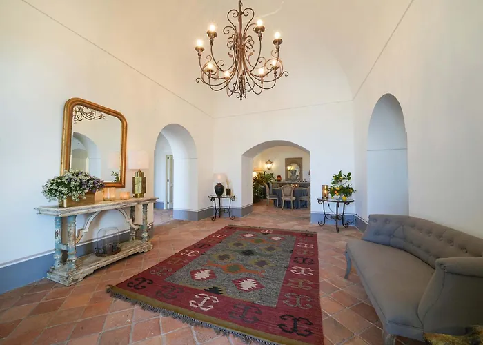 Rentals- Kalisa Vila Sorrento