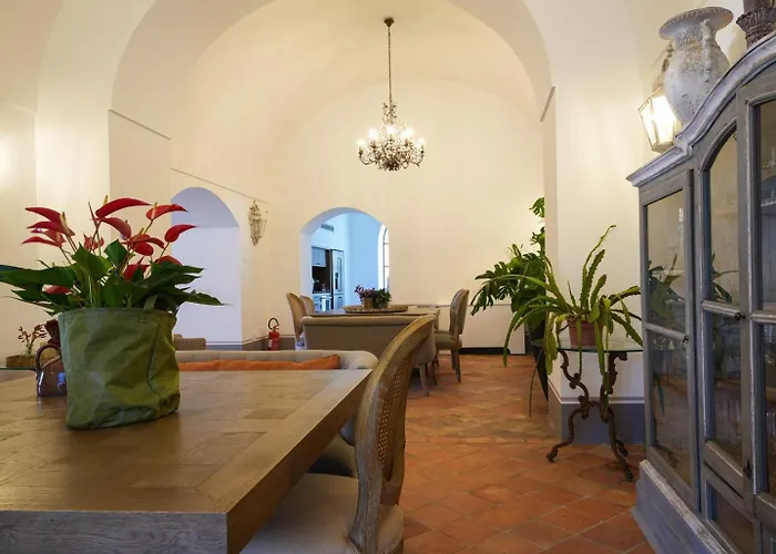 Vila Rentals- Kalisa Sorrento